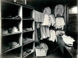 Laundry Packing Room